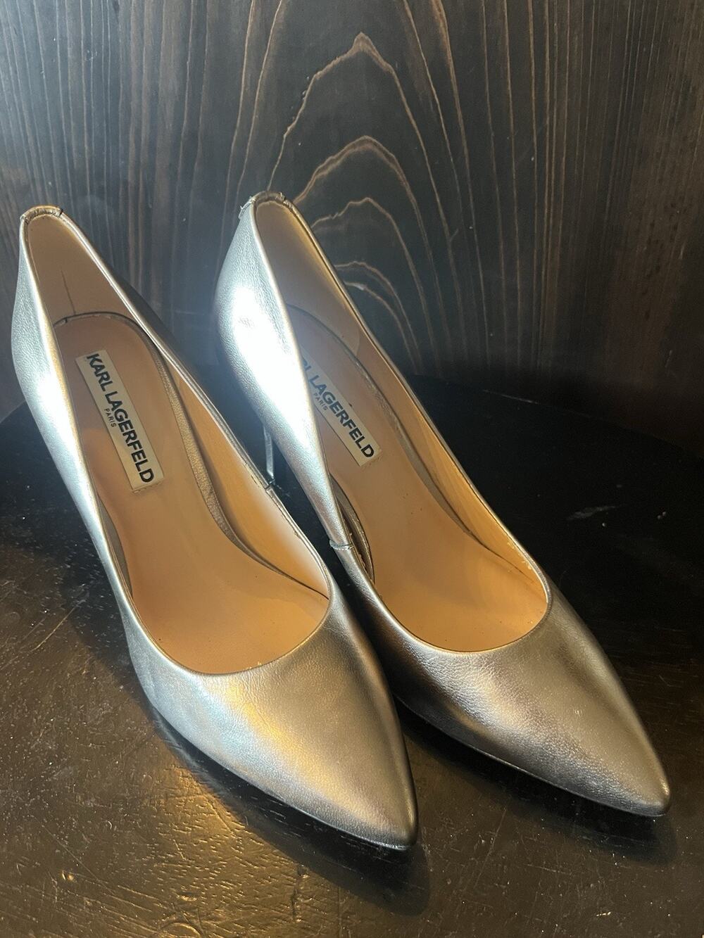 Karl Lagerfeld Paris Silver Metallic Pointed Toe Pumps Heels Women’s Size 8